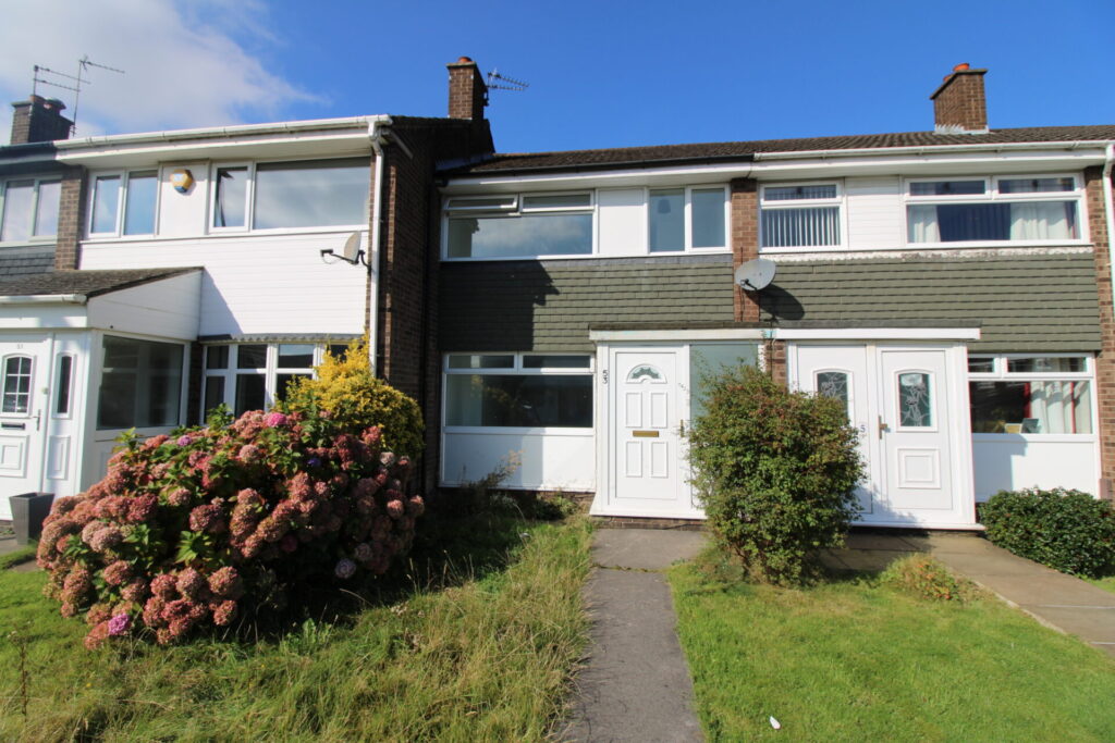 View full details for 53 Portrush road - Peel Estate - Greater Manchester - M22