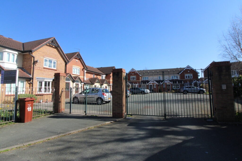 Image for 7, Lambourne Close - Woodhouse Park - Manchester - M22
