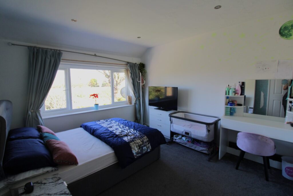 Image for 50, Roundhey - Heald Green - cheshire - SK8