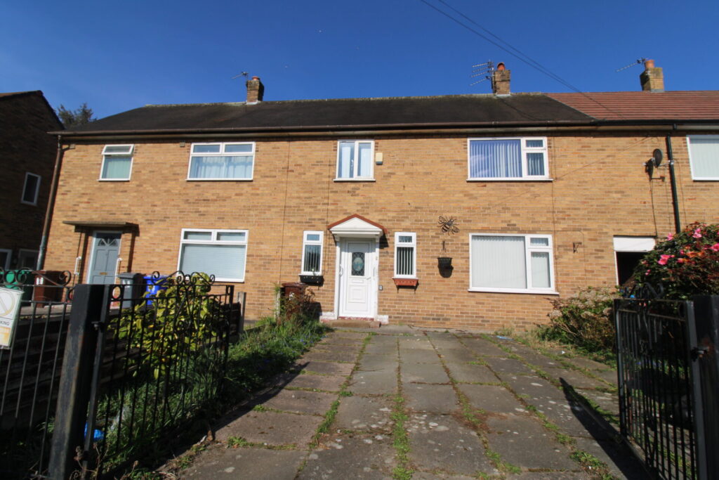 View full details for 16, Saltdene Road - Wythenshawe - Manchester  - M23