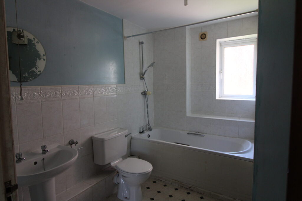 Image for 27 Beamsley Drive - Woodhouse Park - Manchester - M22 1TZ