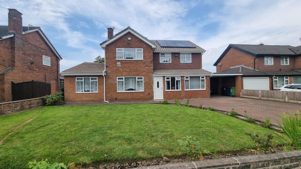 View full details for St Ann's Road - Heald Green - Cheshire - SK8