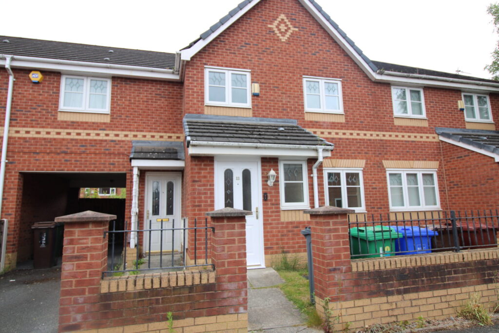 View full details for Drake Avenue - Manchester - Lancashire - M22