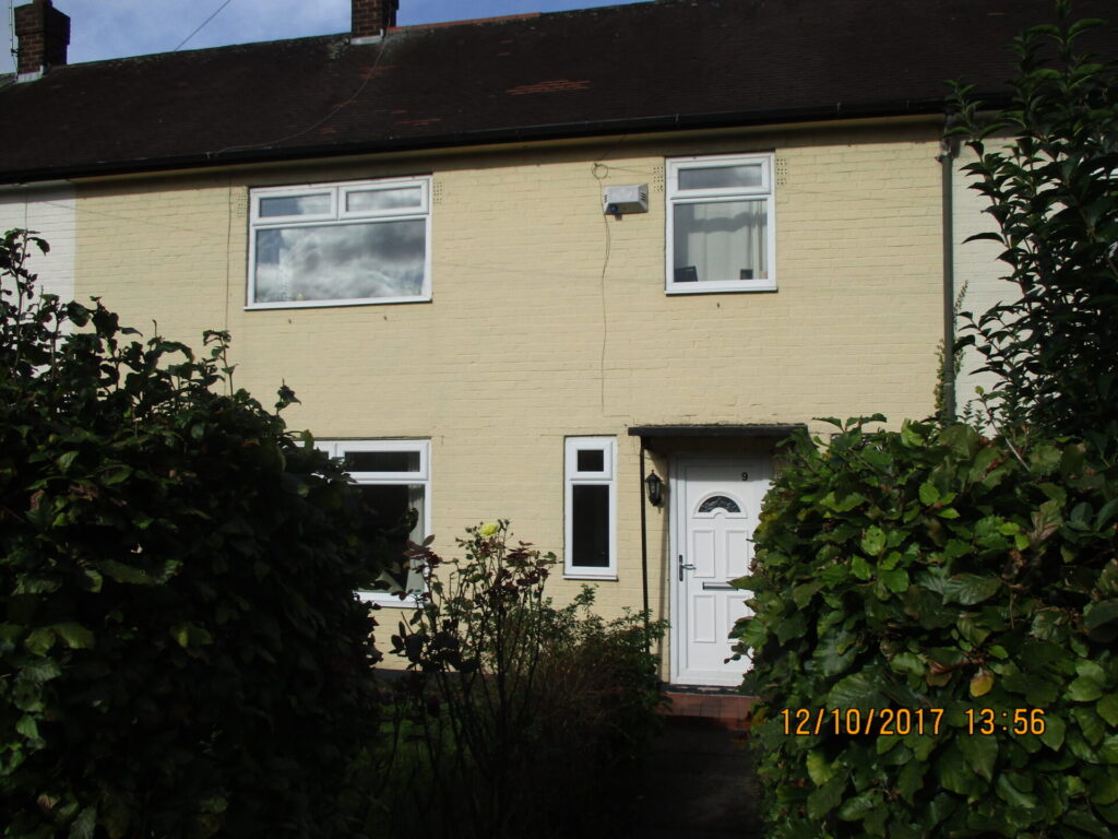 View full details for Dunbar Avenue - Wythenshawe - Manchester - M23 2XR