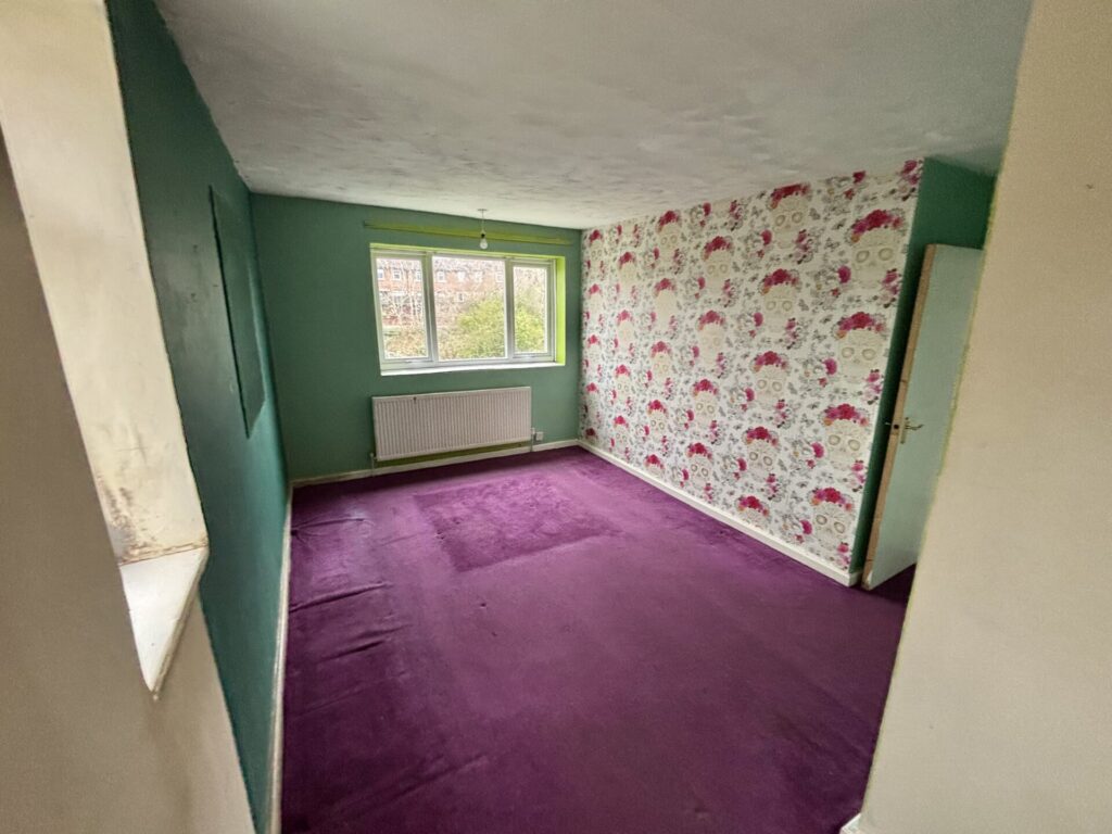 Image for 8 Knowe Avenue - Woodhouse Park - Manchester - M22 0FG