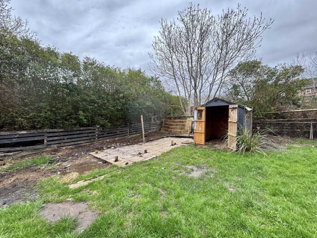 Image for 8 Knowe Avenue - Woodhouse Park - Manchester - M22 0FG