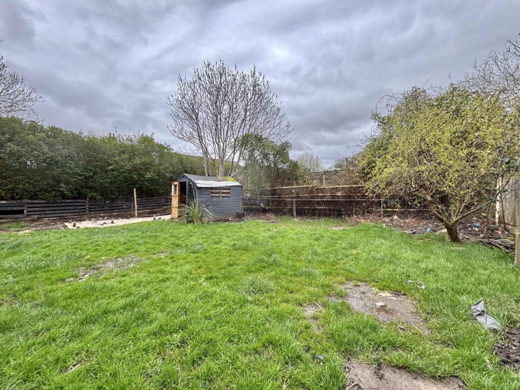 Image for 8 Knowe Avenue - Woodhouse Park - Manchester - M22 0FG