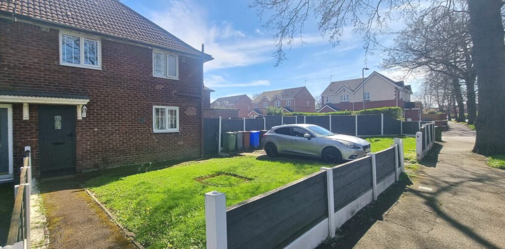 7 Broadoak Road - Benchill - Manchester - M22 8FY