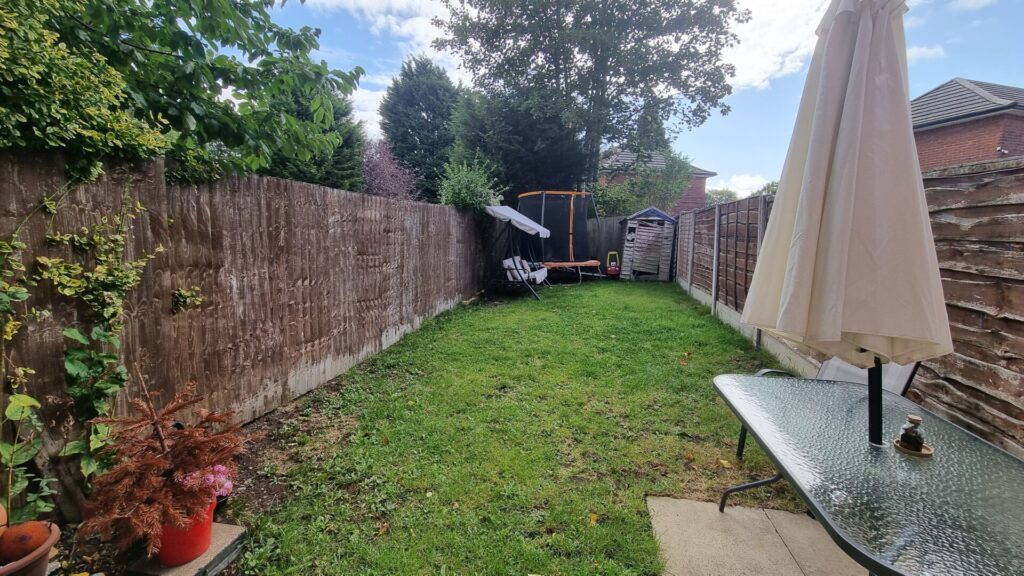 Image for Broadoak Drive - wythenshawe - g - M22